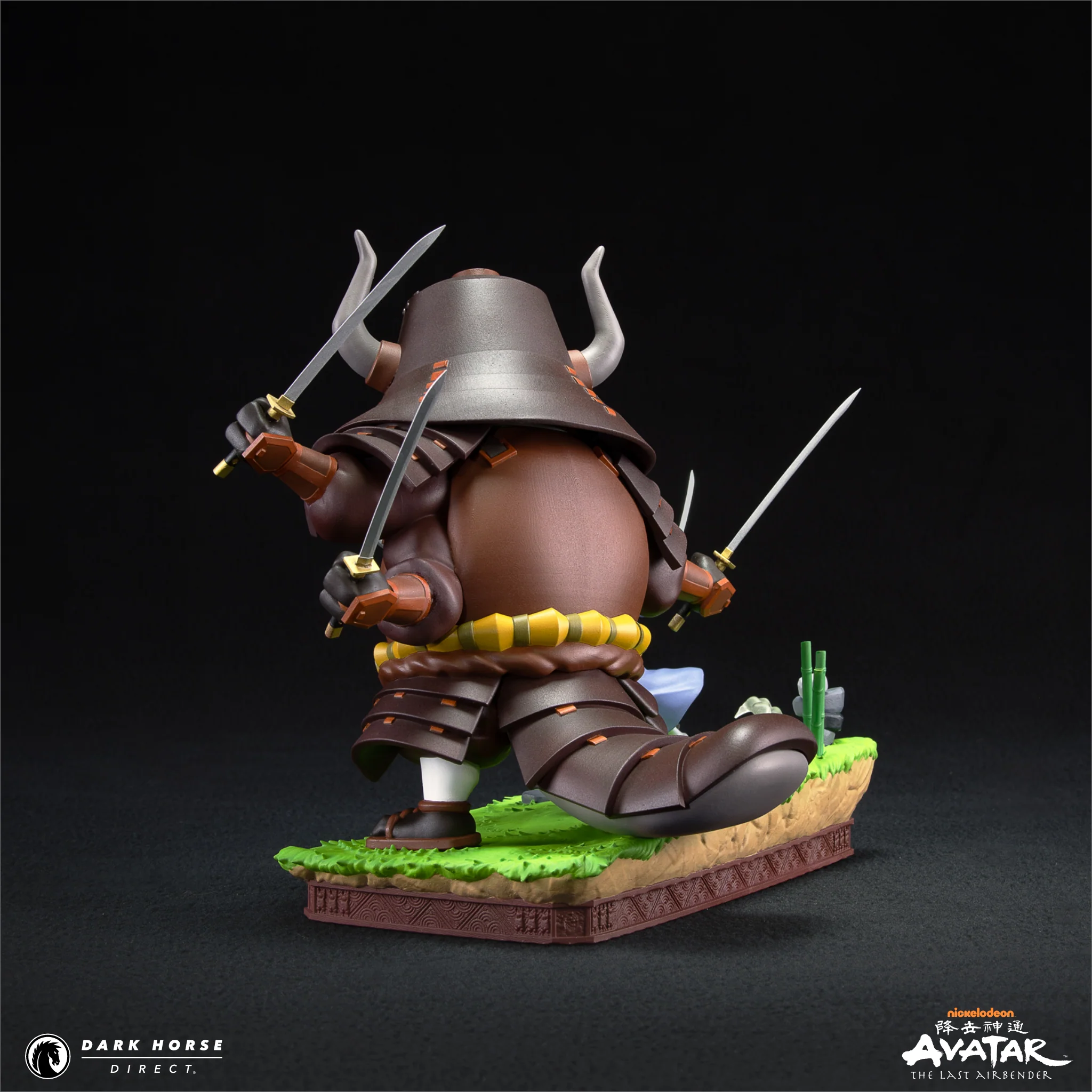 Avatar: The Last Airbender - Samurai Appa vs Ronin Momo Statue - Image 6