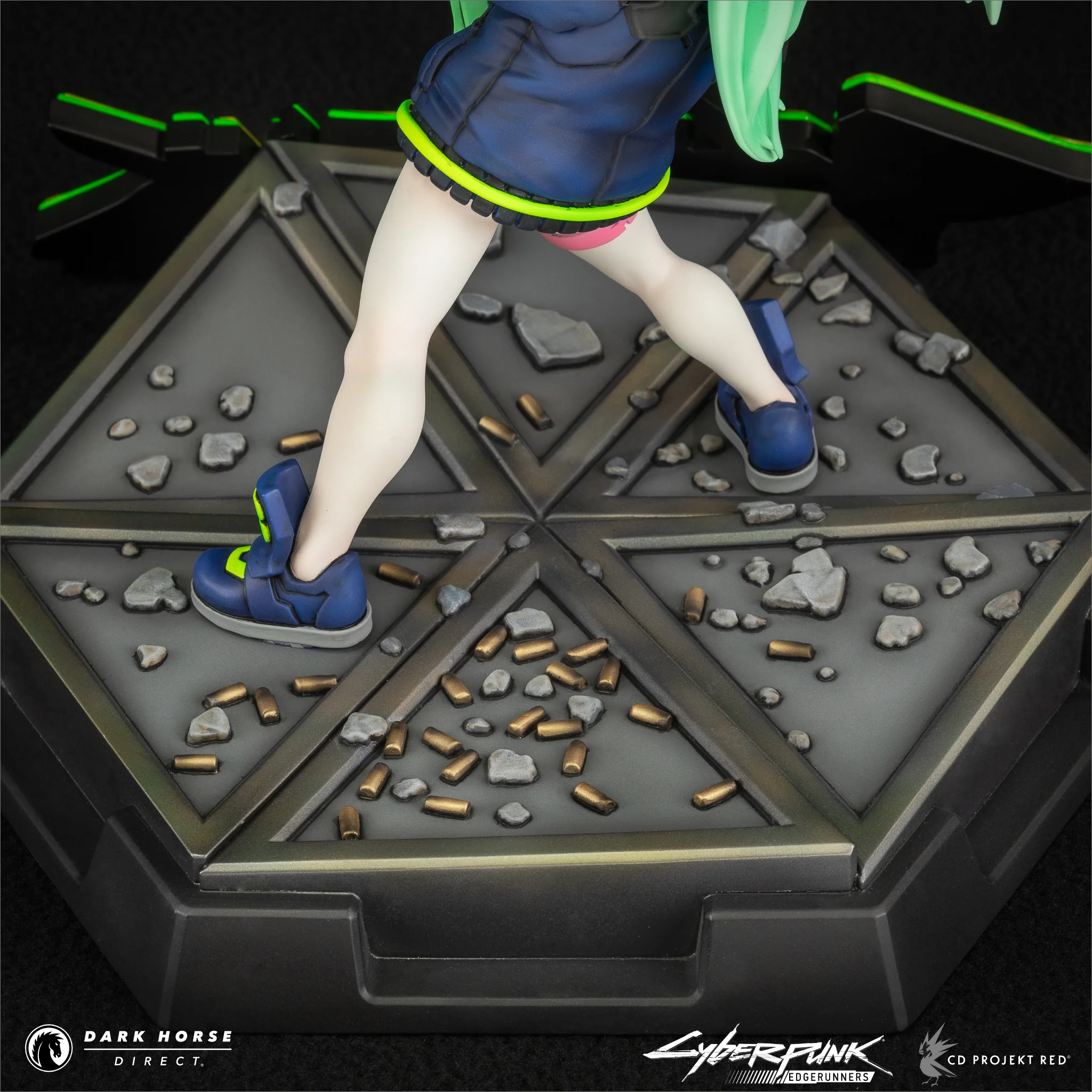 Cyberpunk Edgerunners: The Final Moment Premium Statue - Image 13