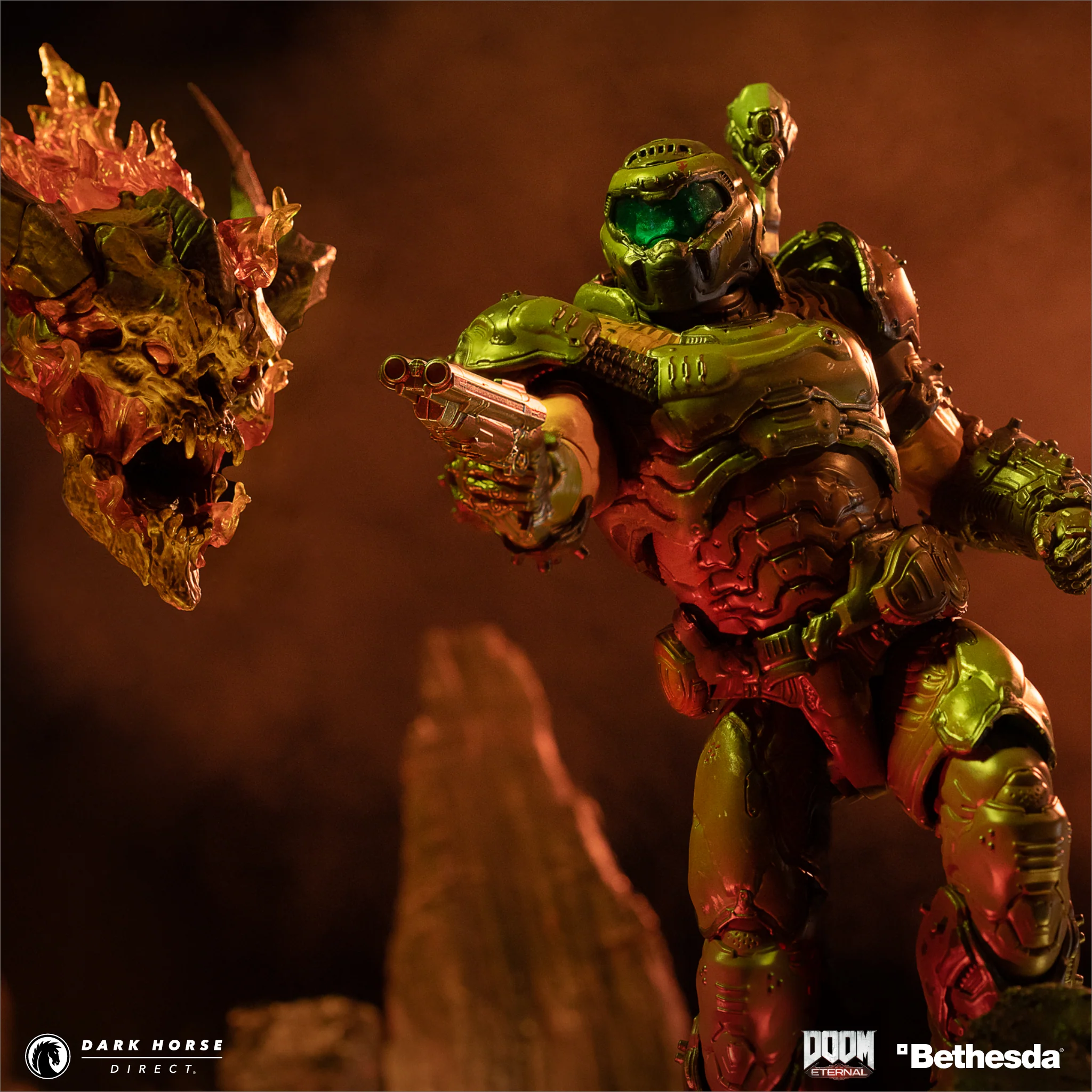 DOOM Eternal - Doom Slayer ⅙ Scale Action Figure (Dark Horse Direct Exclusive) - Image 3