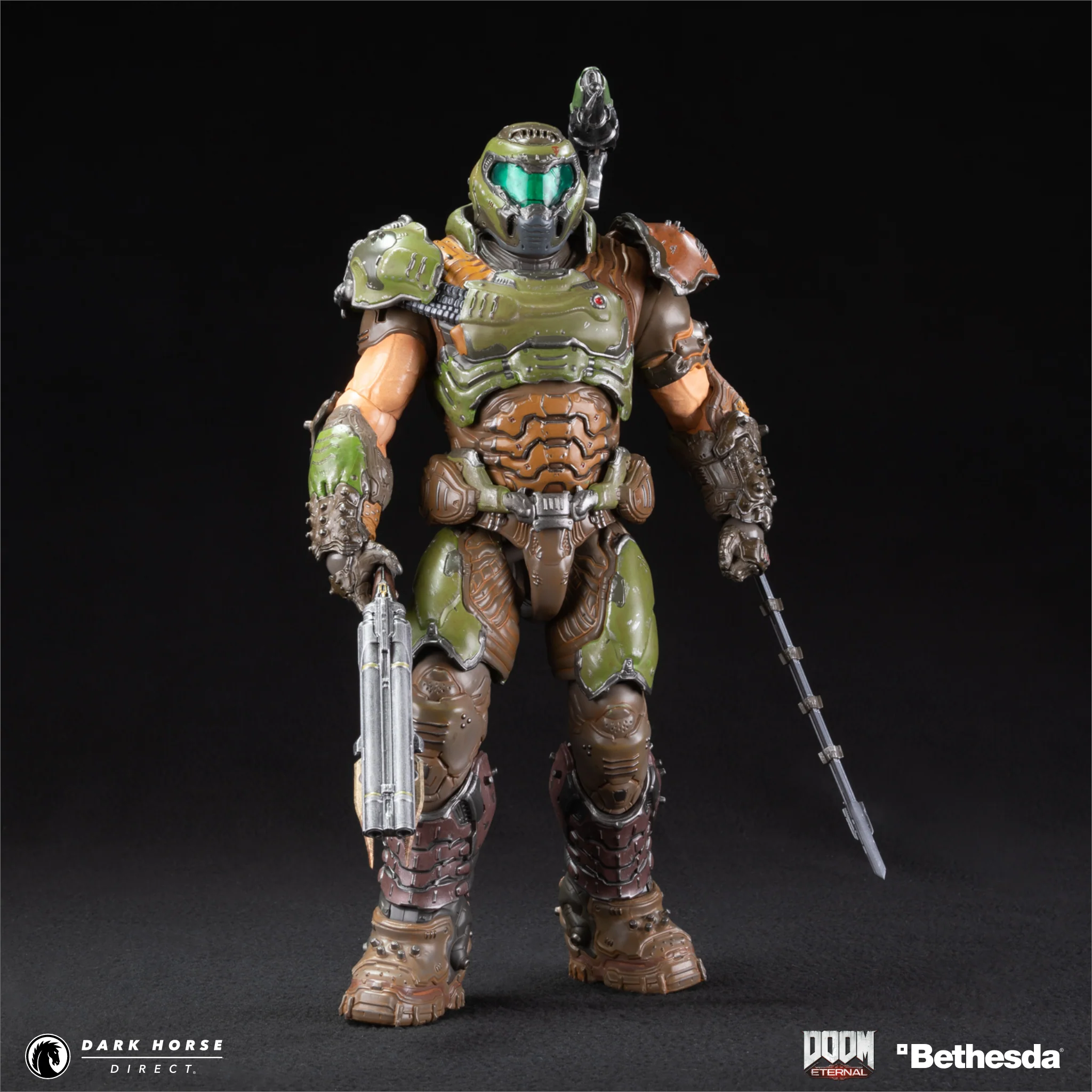 DOOM Eternal - Doom Slayer ⅙ Scale Action Figure (Dark Horse Direct Exclusive) - Image 5