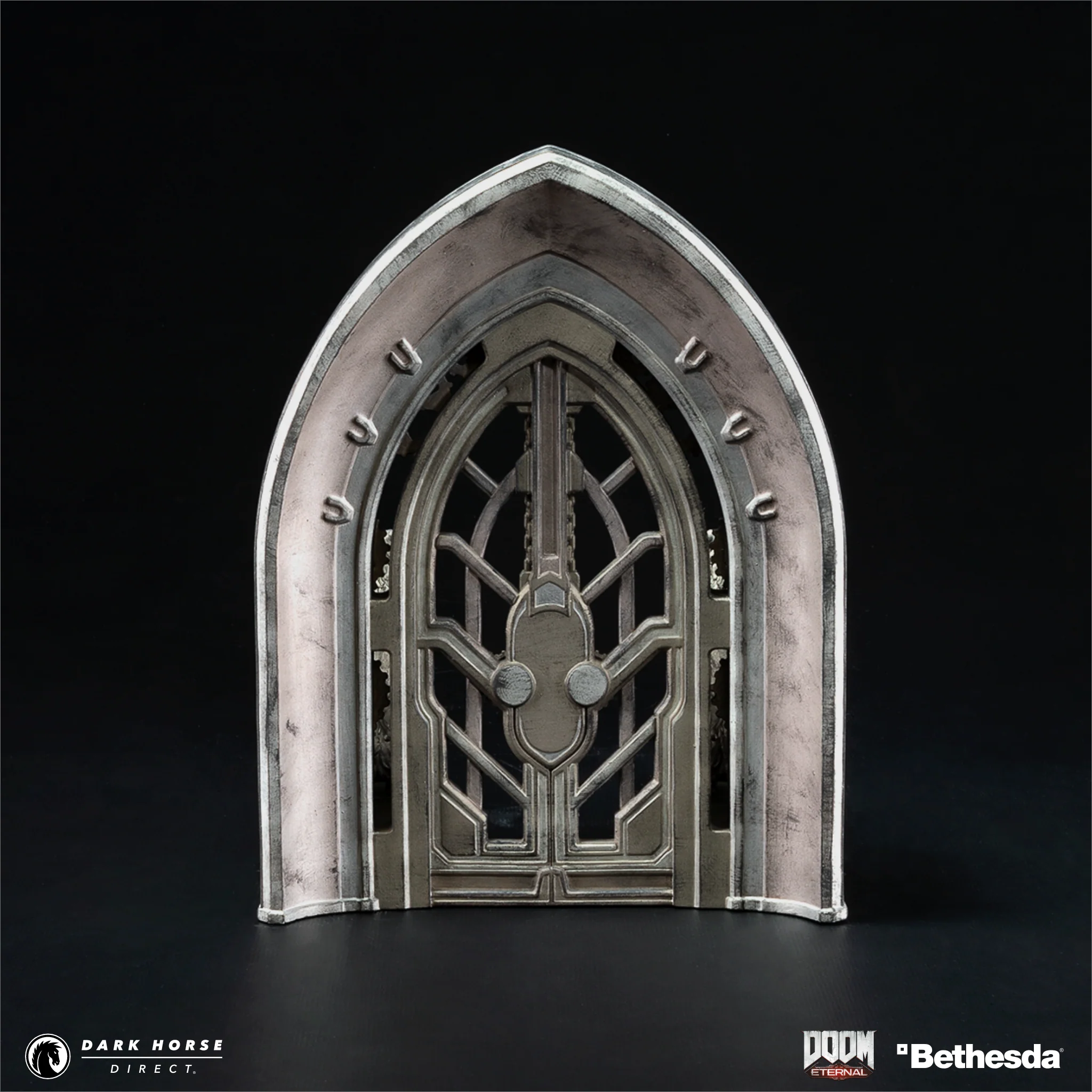 DOOM Eternal - Slayer Gate Bookend - Image 11
