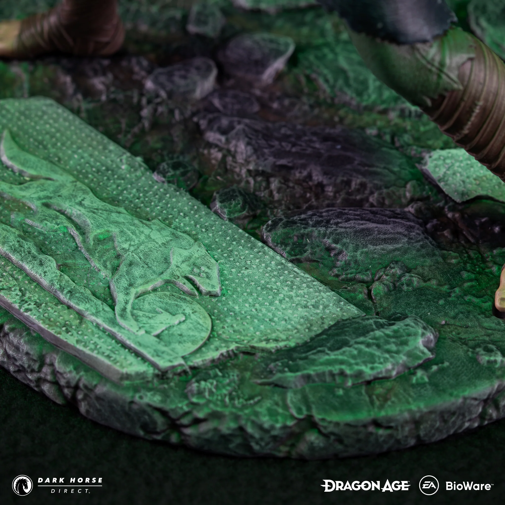 Dragon Age: Solas Statuette - Image 12