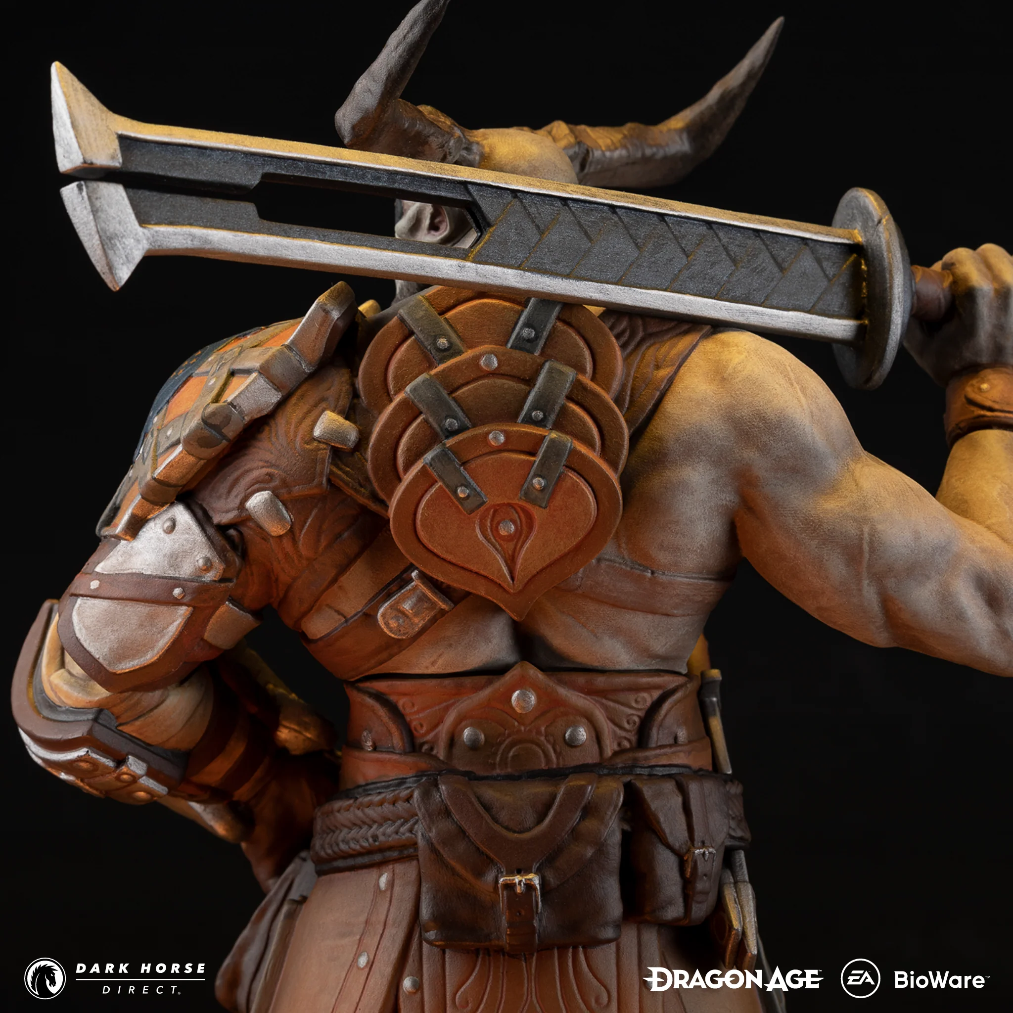 Dragon Age: The Iron Bull Statuette - Image 11