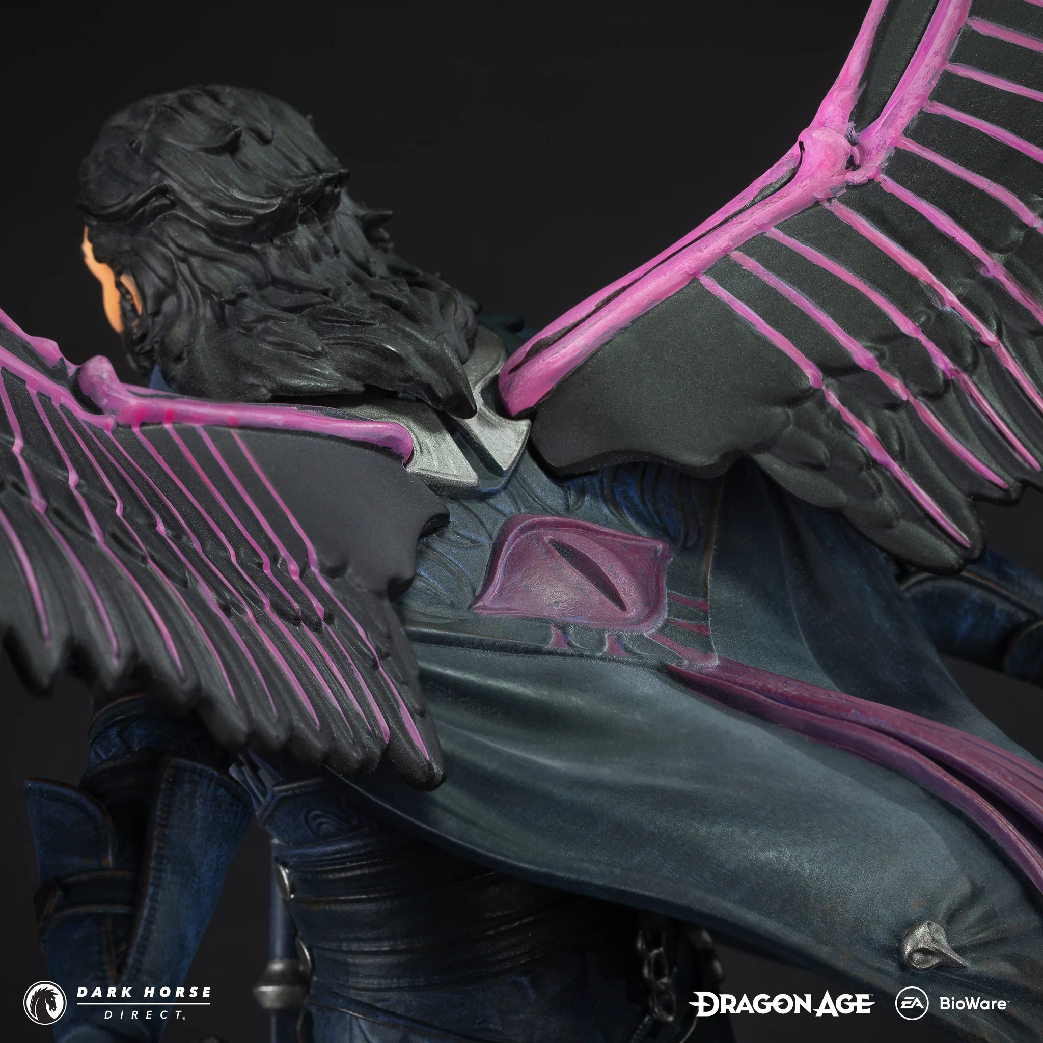 Dragon Age: The Veilguard Lucanis Dellamorte Statuette - Image 10
