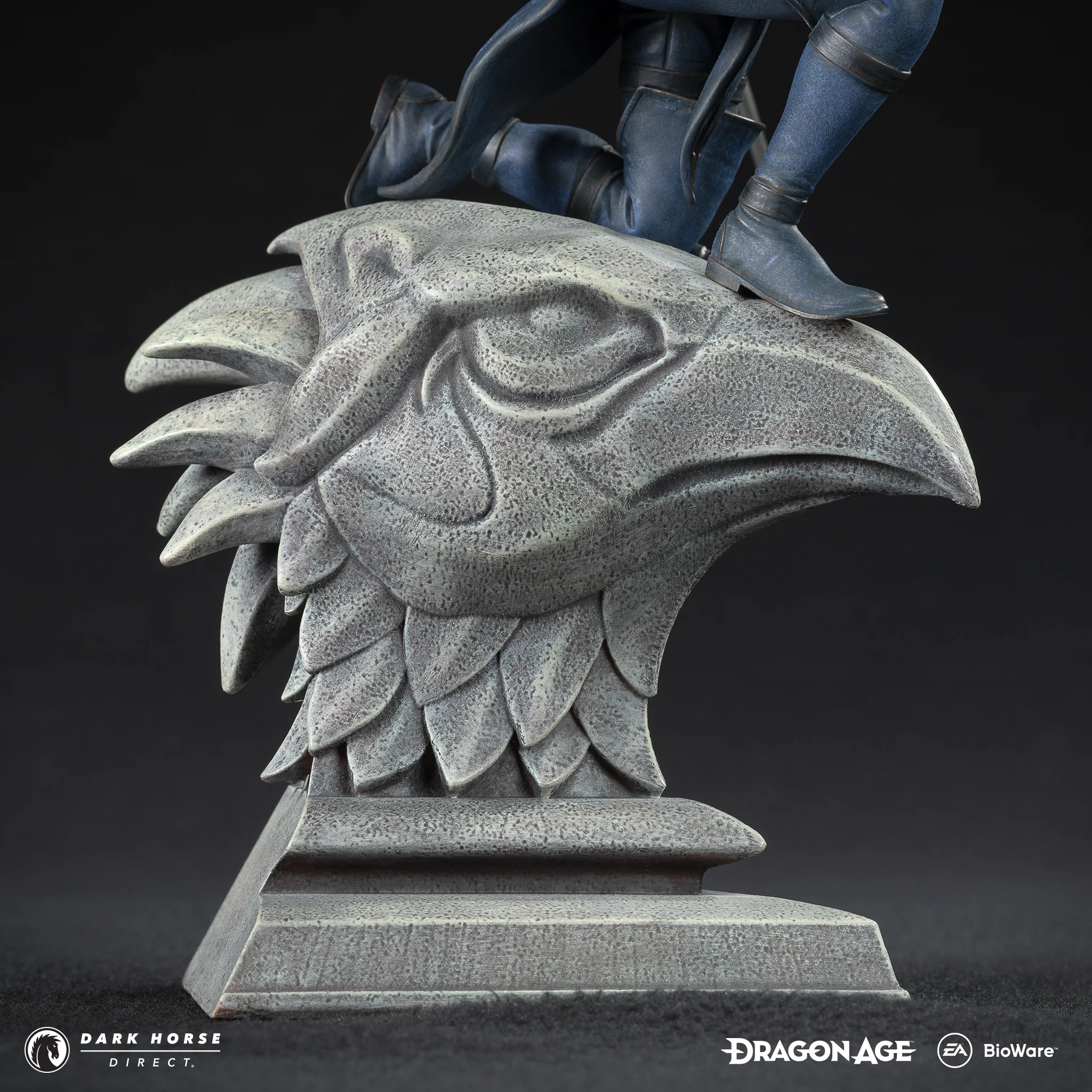 Dragon Age: The Veilguard Lucanis Dellamorte Statuette - Image 13