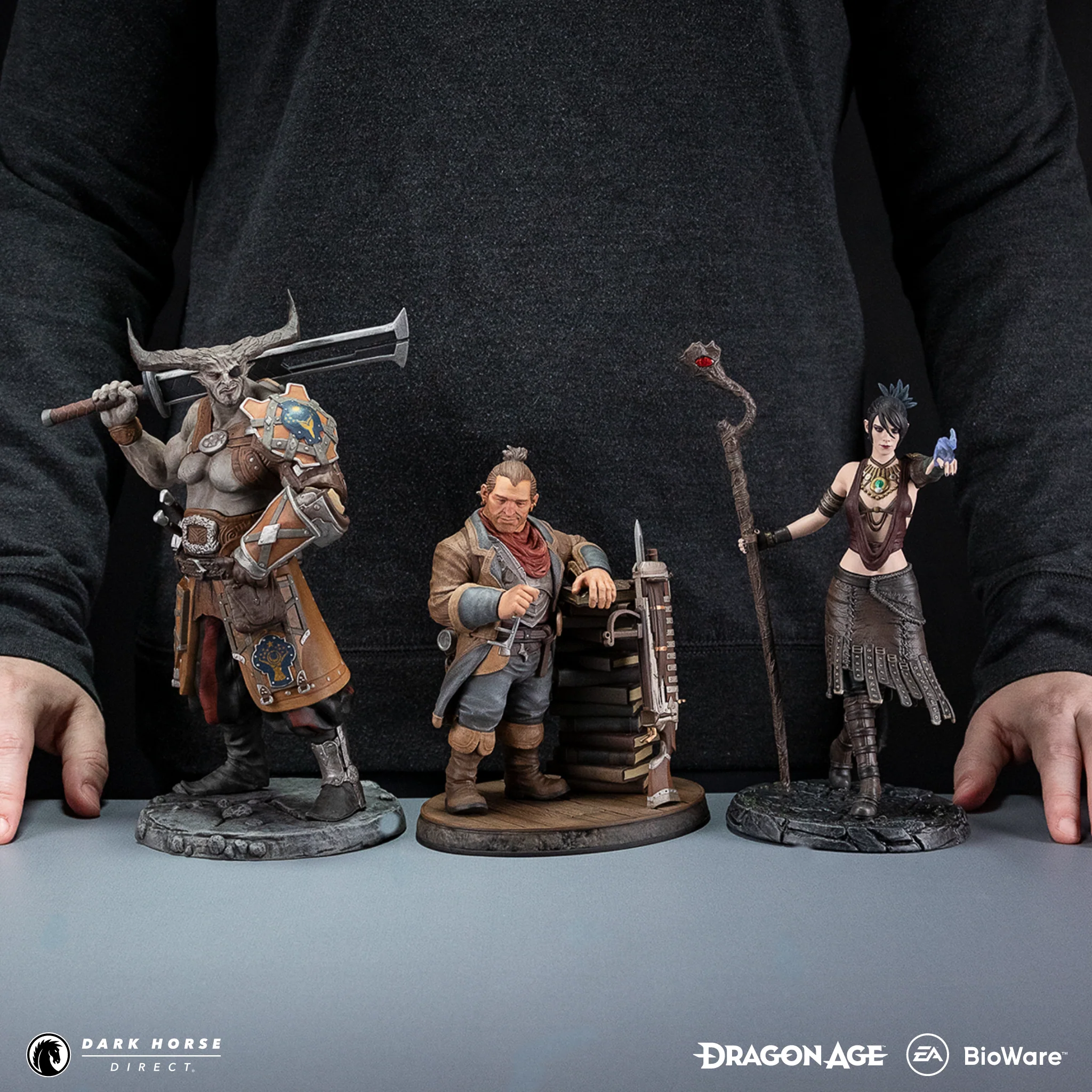 Dragon Age: Varric Statuette - Image 18