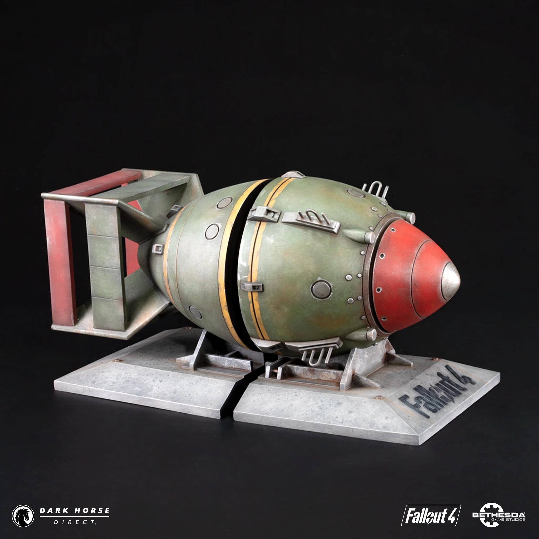 Fallout 4: Liberty Prime Nuke Bomb Bookends - Image 4