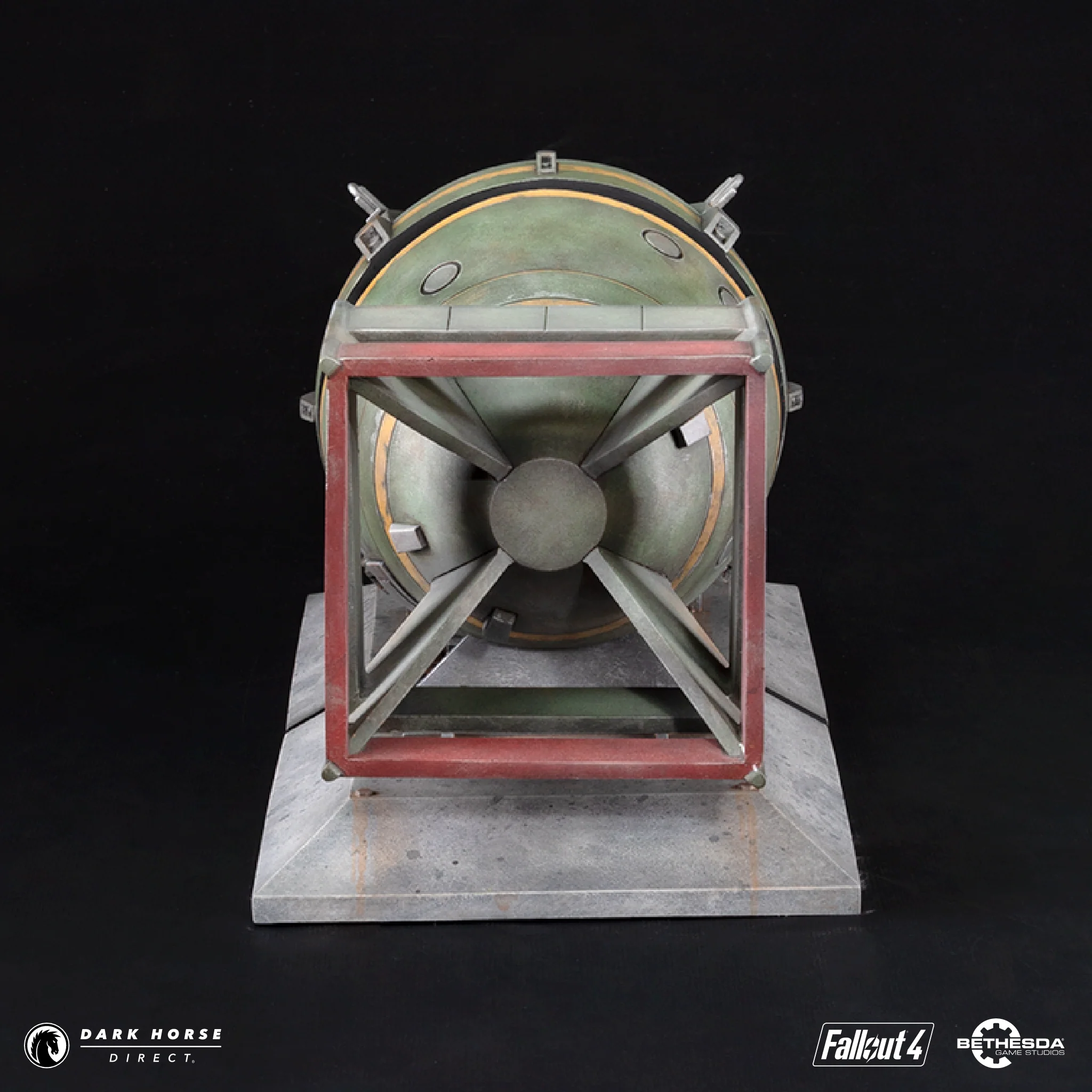 Fallout 4: Liberty Prime Nuke Bomb Bookends - Image 9
