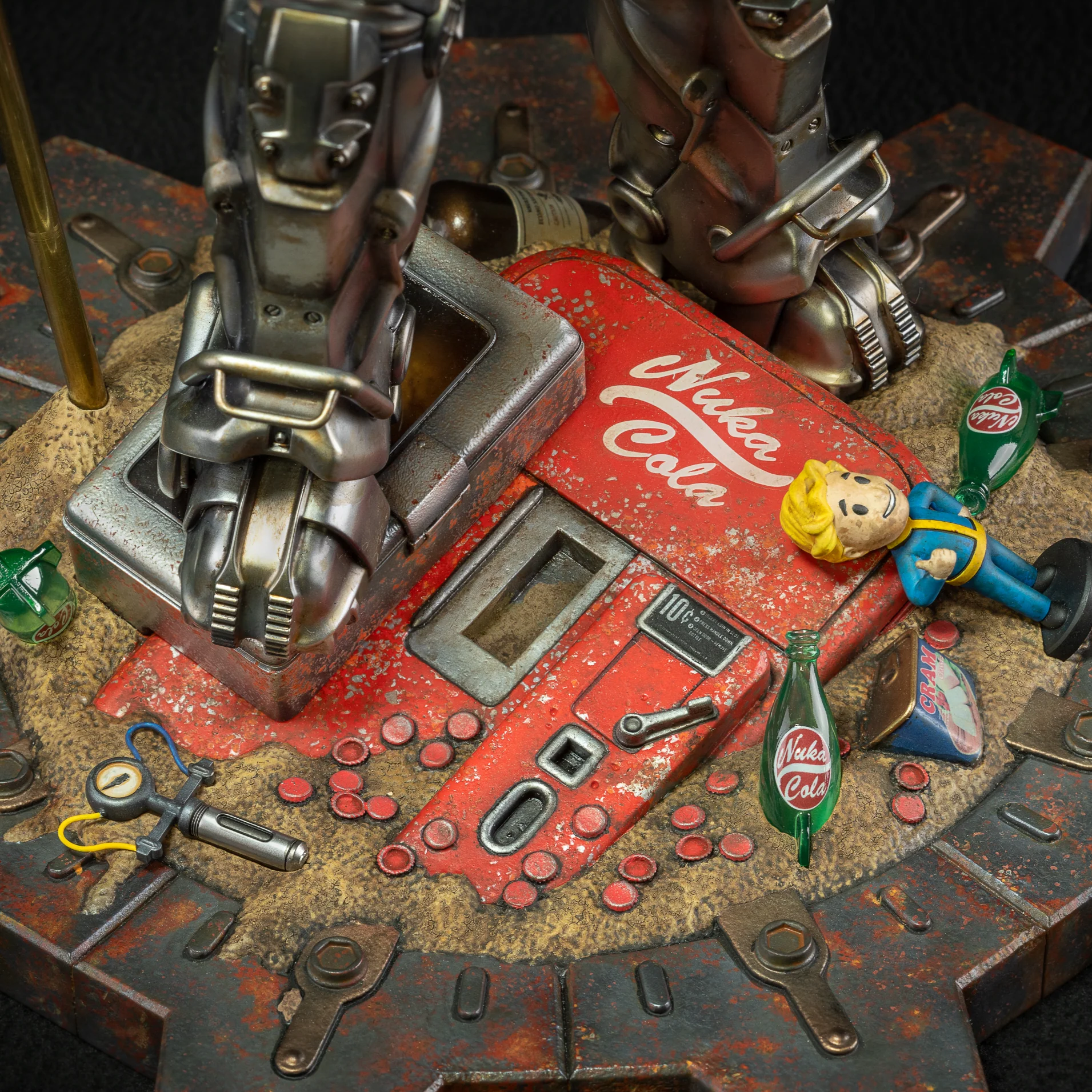 Fallout (Amazon): Brotherhood of Steel Premium Statue - Image 14