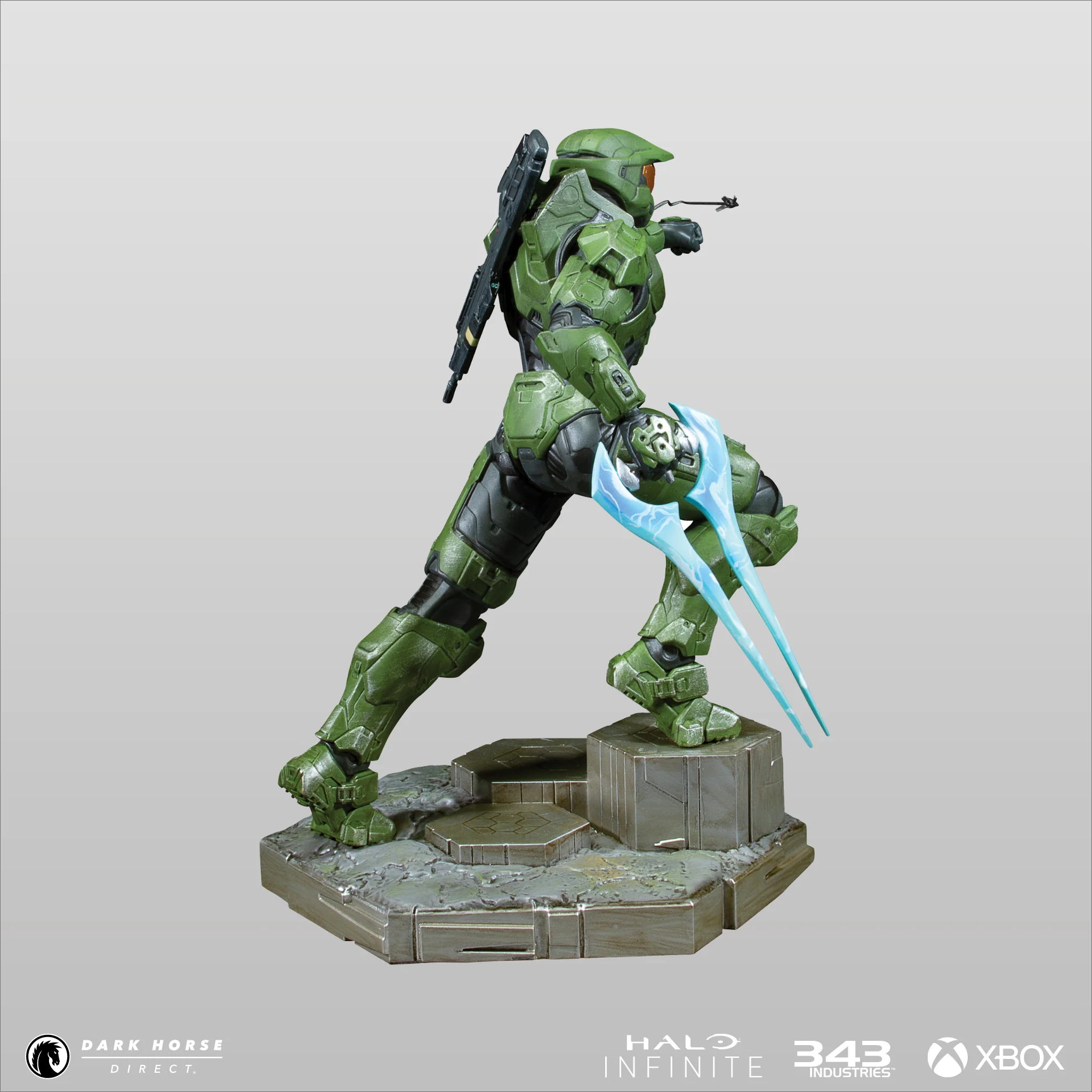 Halo Infinite: Master Chief With Grappleshot PVC Statue - Image 7