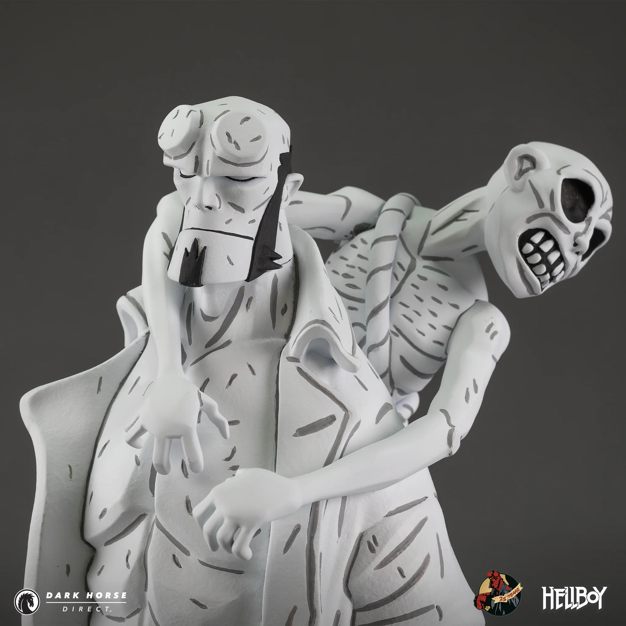 Hellboy 30th Anniversary Deluxe Vinyl Figure (Black and White Variant) - Image 12