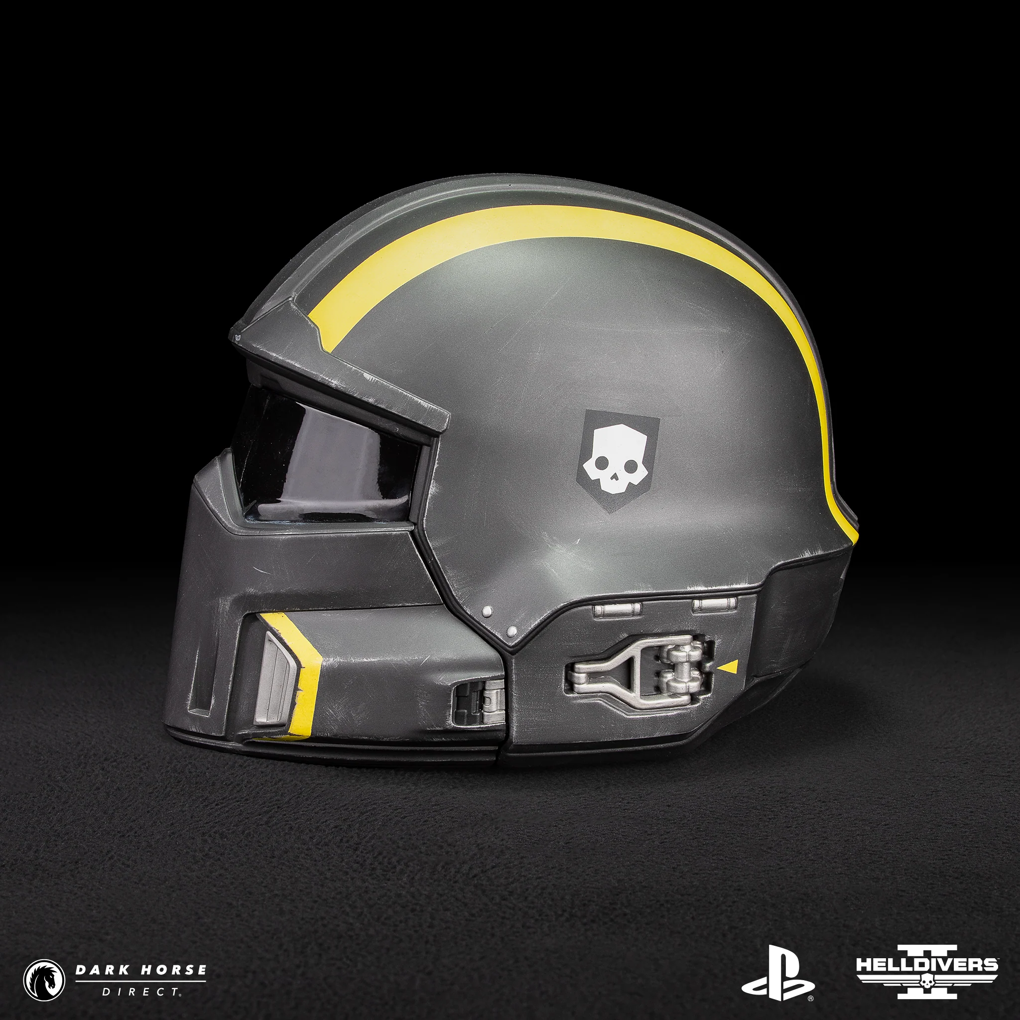 Helldivers 2: B-01 Tactical Helmet 1:1 Scale Replica - Image 5