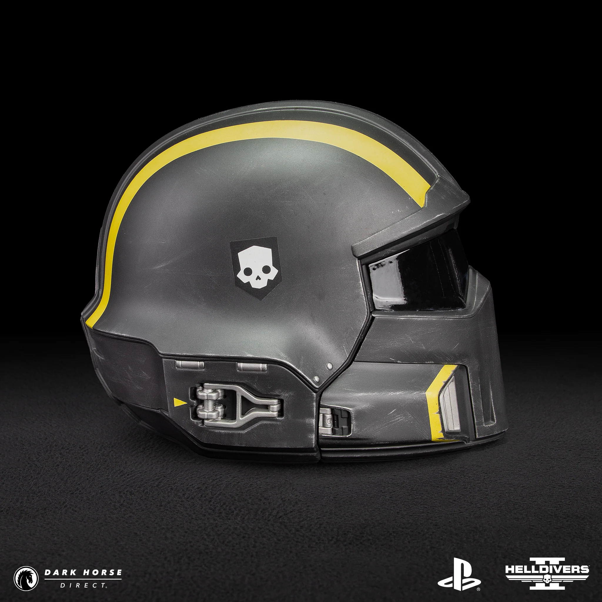 Helldivers 2: B-01 Tactical Helmet 1:1 Scale Replica - Image 9
