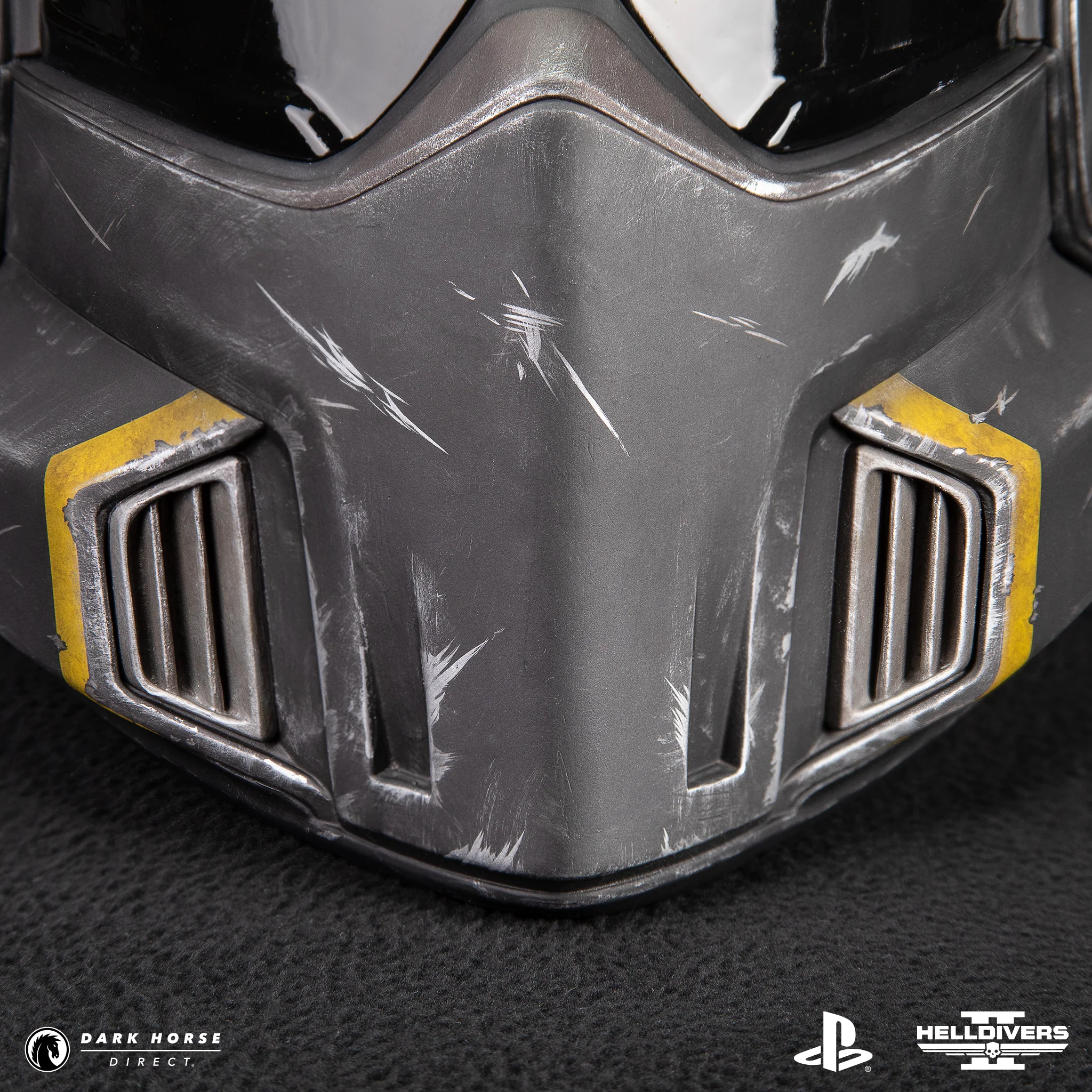 Helldivers 2: B-01 Tactical Helmet 1:1 Scale Replica - Battle Damaged Edition - Image 11