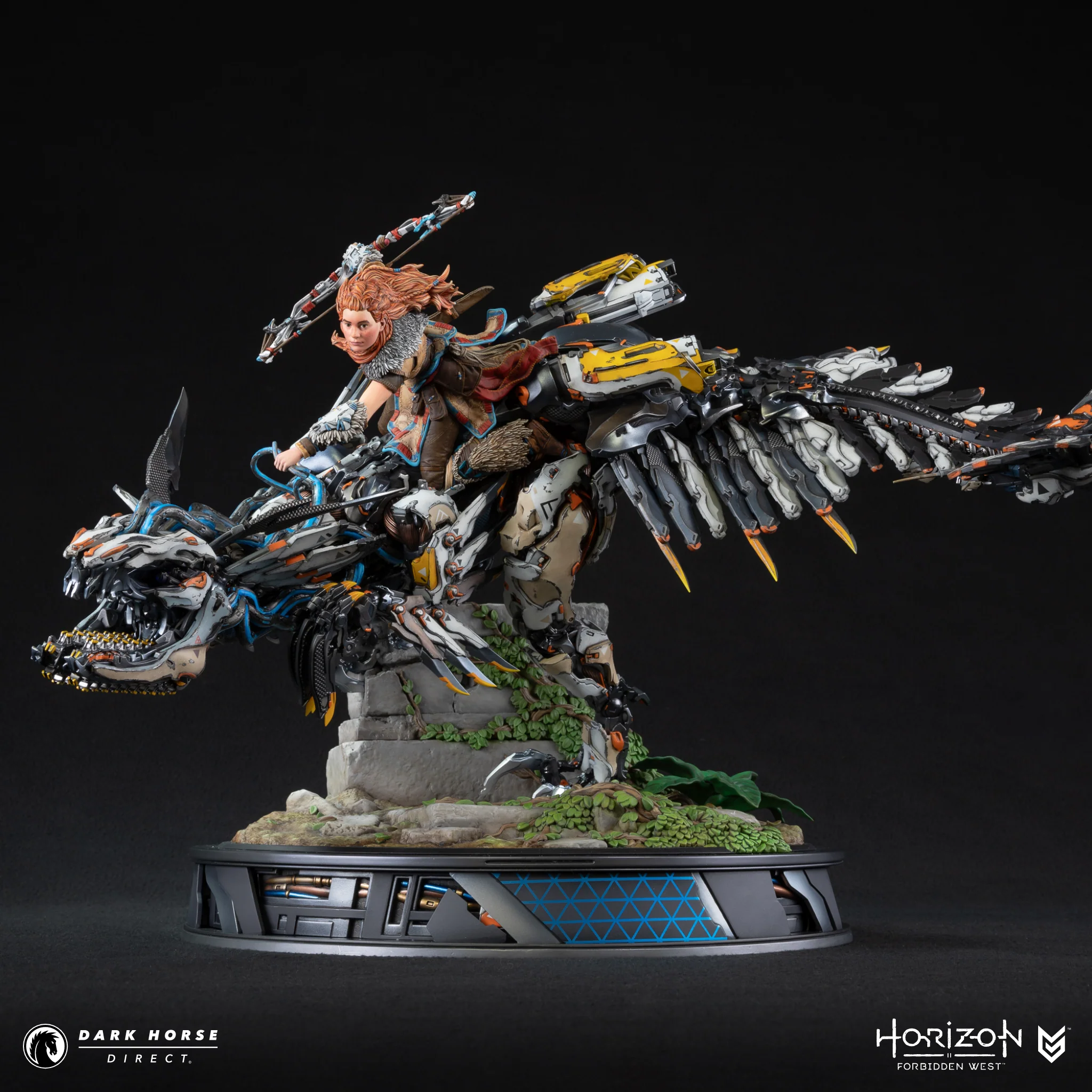 Horizon Forbidden West: Aloy on Clawstrider 1:9 Scale Premium Statue - Image 3