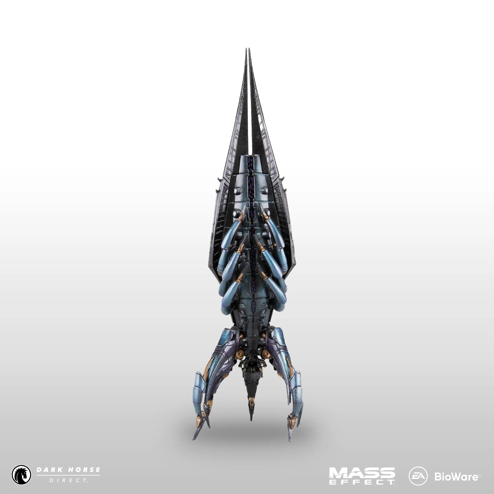 Mass Effect: 8" Reaper Sovereign PVC Ship Replica - Image 4