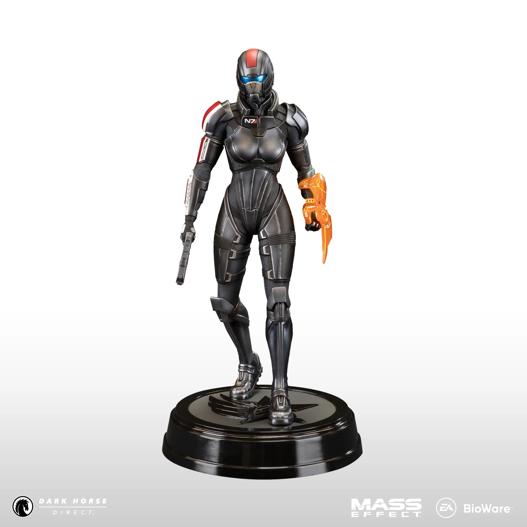 Mass Effect: Commander Jane Shepard Figure - Image 7