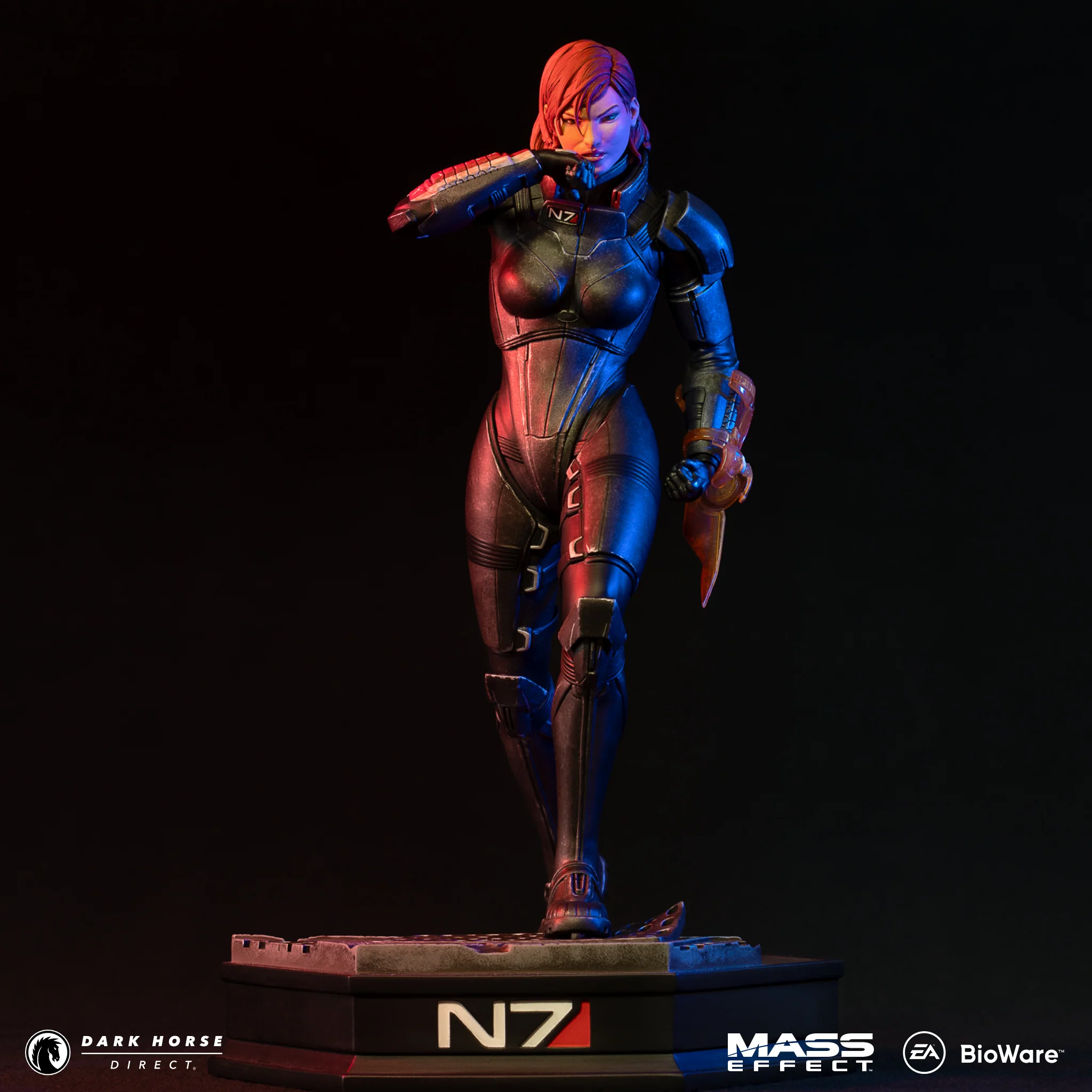 Mass Effect: Commander Jane Shepard 1/6 Scale Statue - Image 14