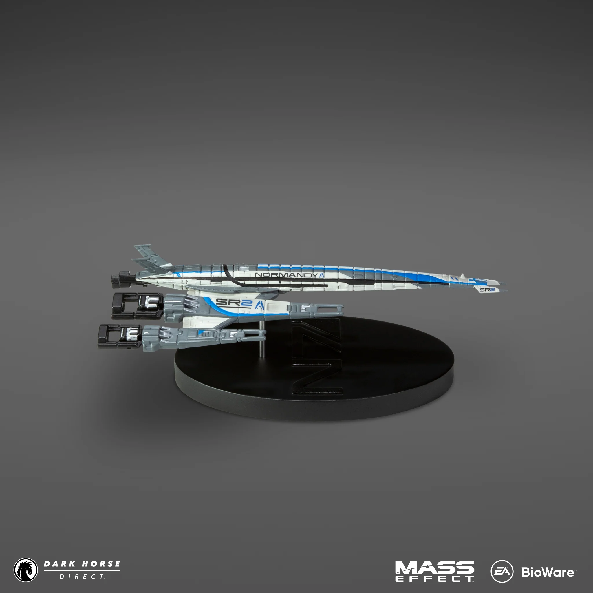 Mass Effect: Normandy SR-2 Ship Replica Remaster - Image 2