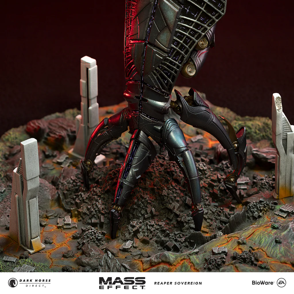 Mass Effect: Reaper Sovereign Ship 14" Replica - Image 4