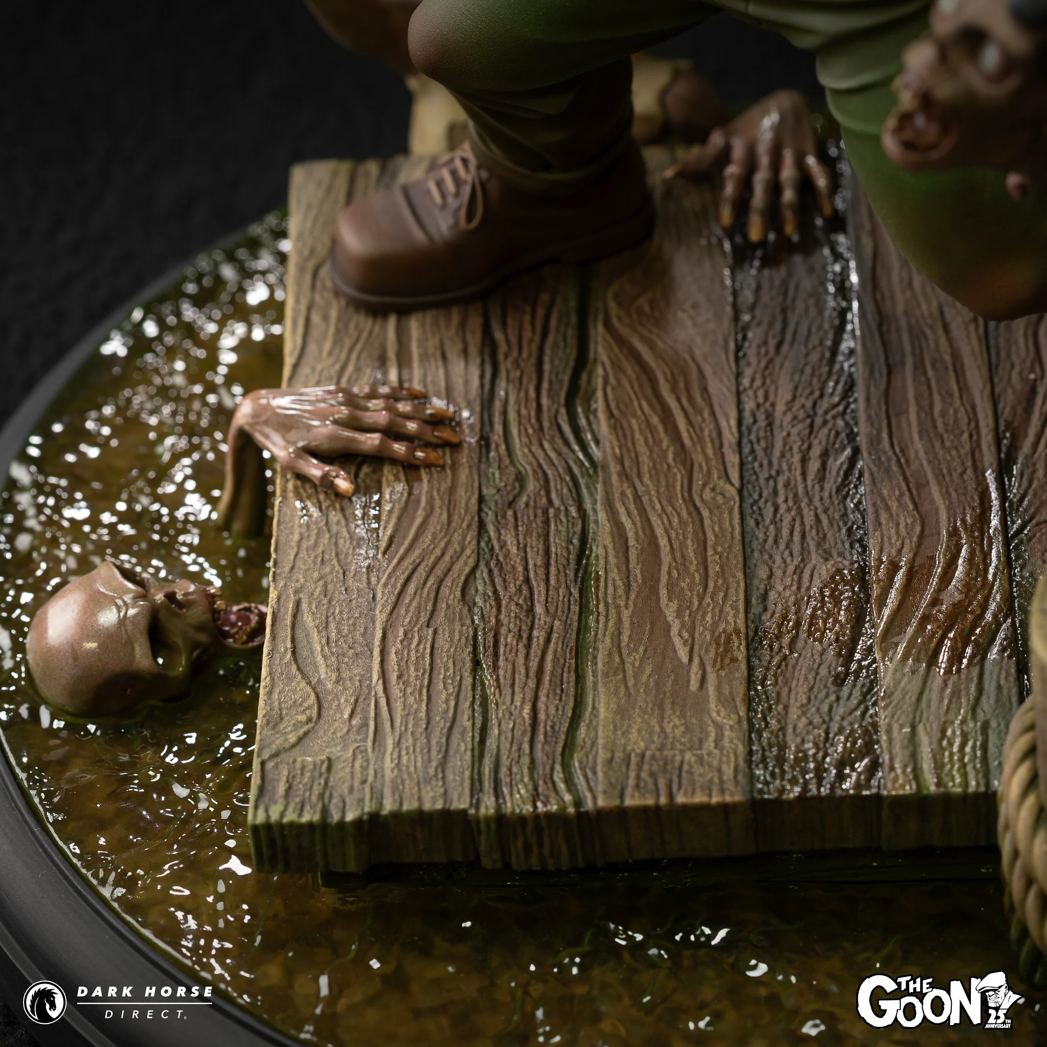 The Goon 25th Anniversary Statue - Image 13