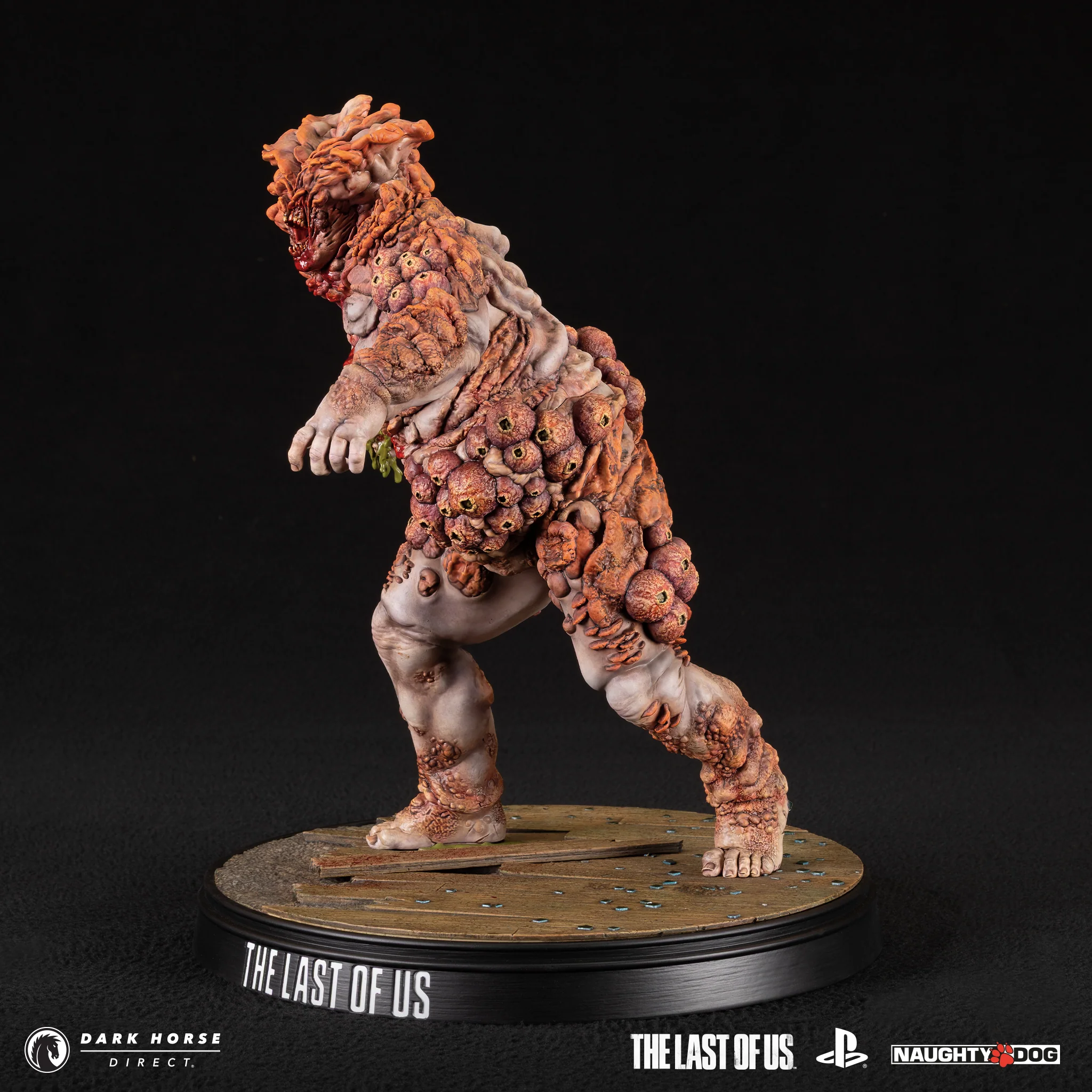 The Last of Us: Bloater Statue - Image 4
