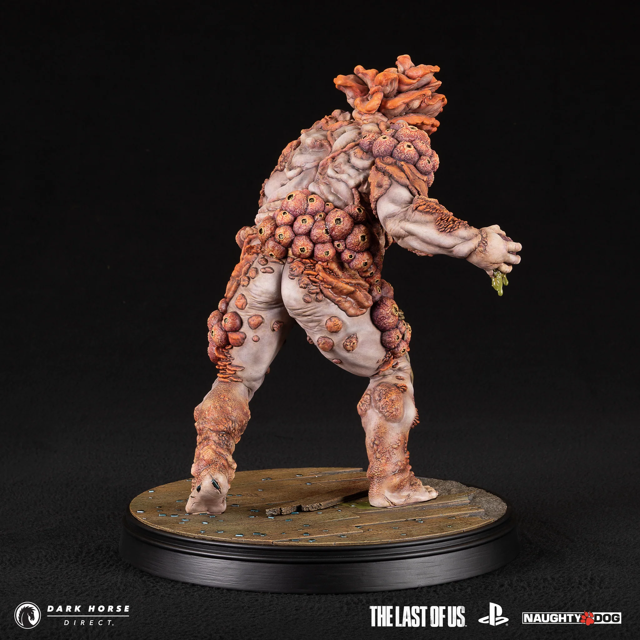 The Last of Us: Bloater Statue - Image 6