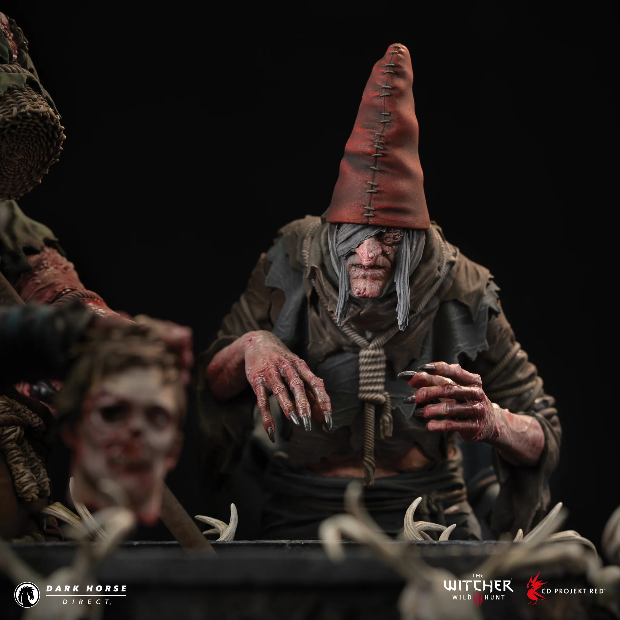 The Witcher 3: Wild Hunt — Crones Bubbling Cauldron Statue - Image 11