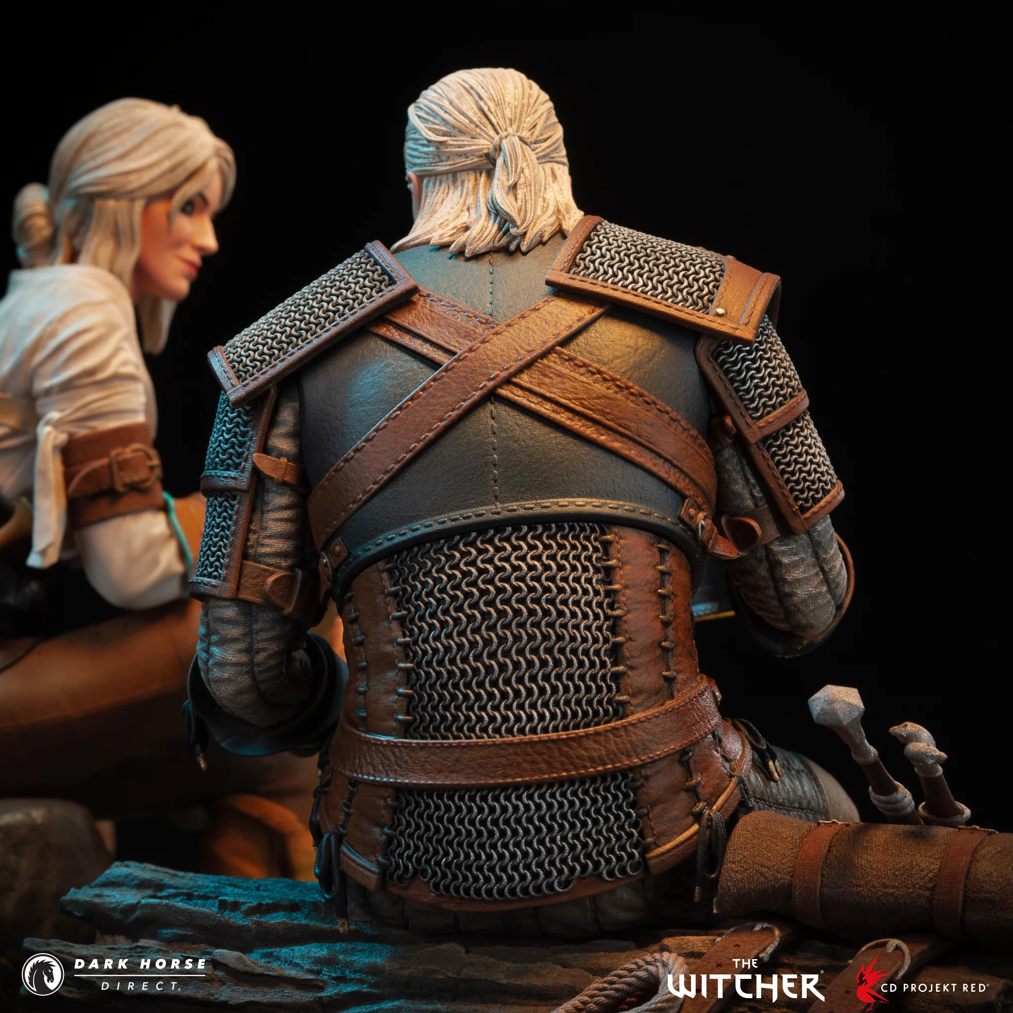 The Witcher: Geralt and Ciri Fireside Premium Statue - Image 17