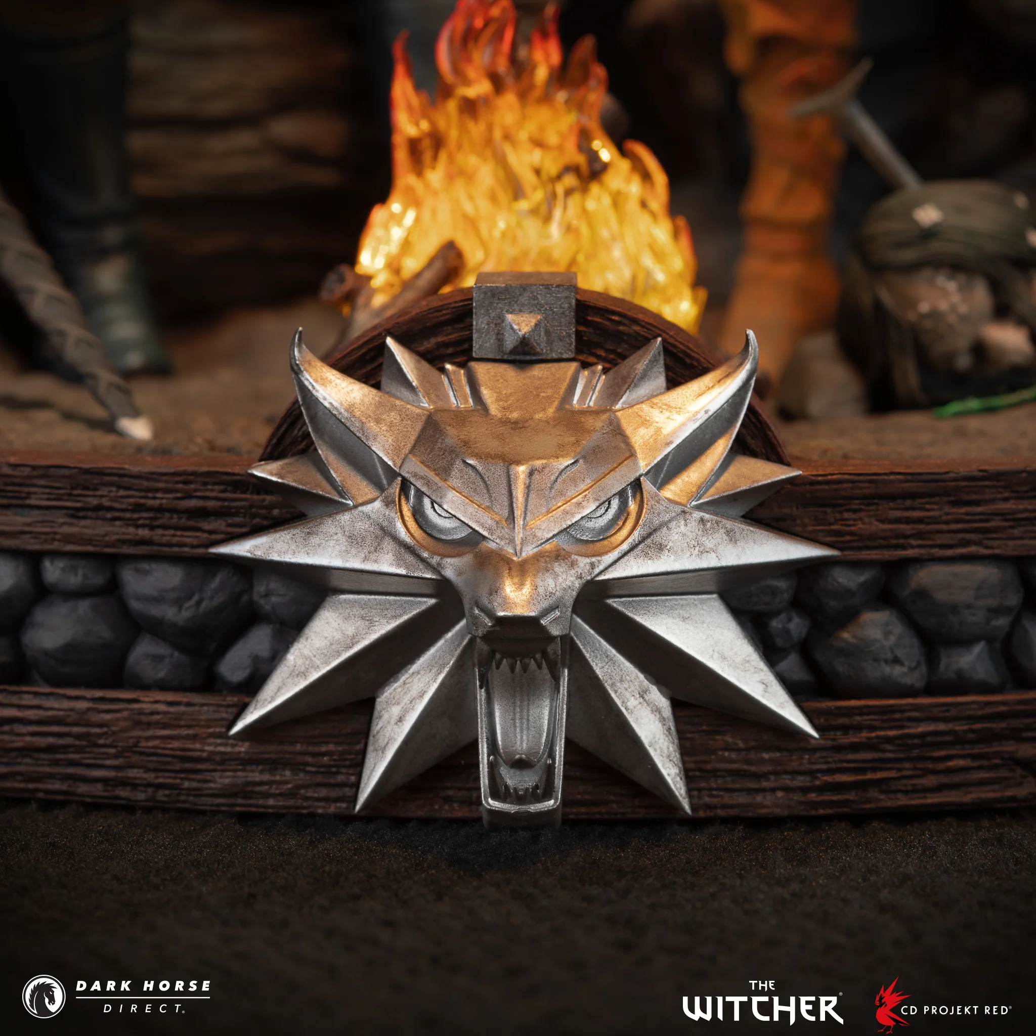 The Witcher: Geralt and Ciri Fireside Premium Statue - Image 23