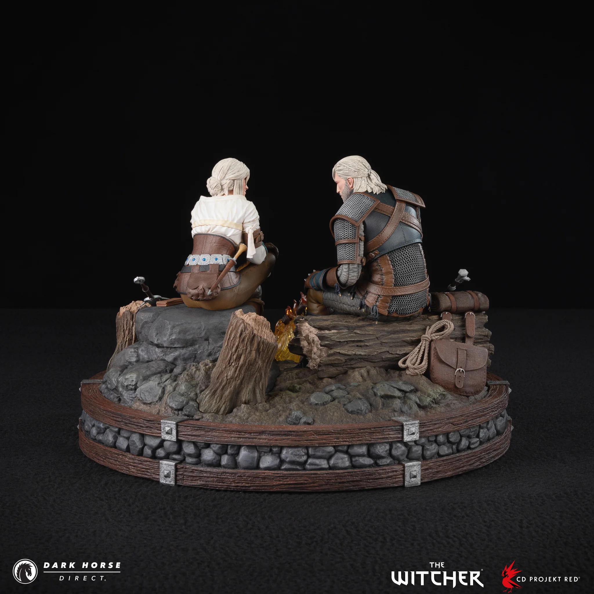 The Witcher: Geralt and Ciri Fireside Premium Statue - Image 7