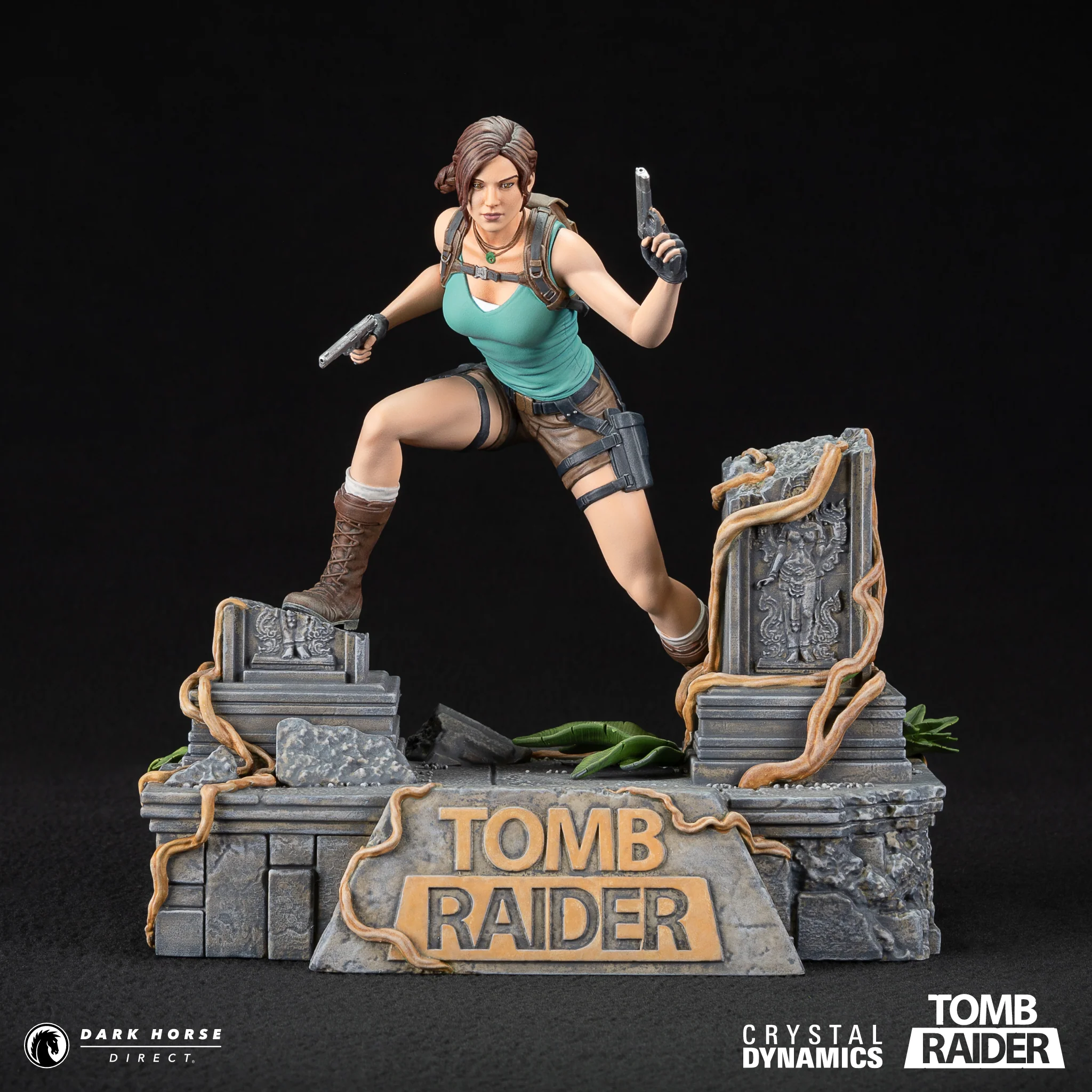 TOMB RAIDER: Lara Croft PVC Statue - Image 3