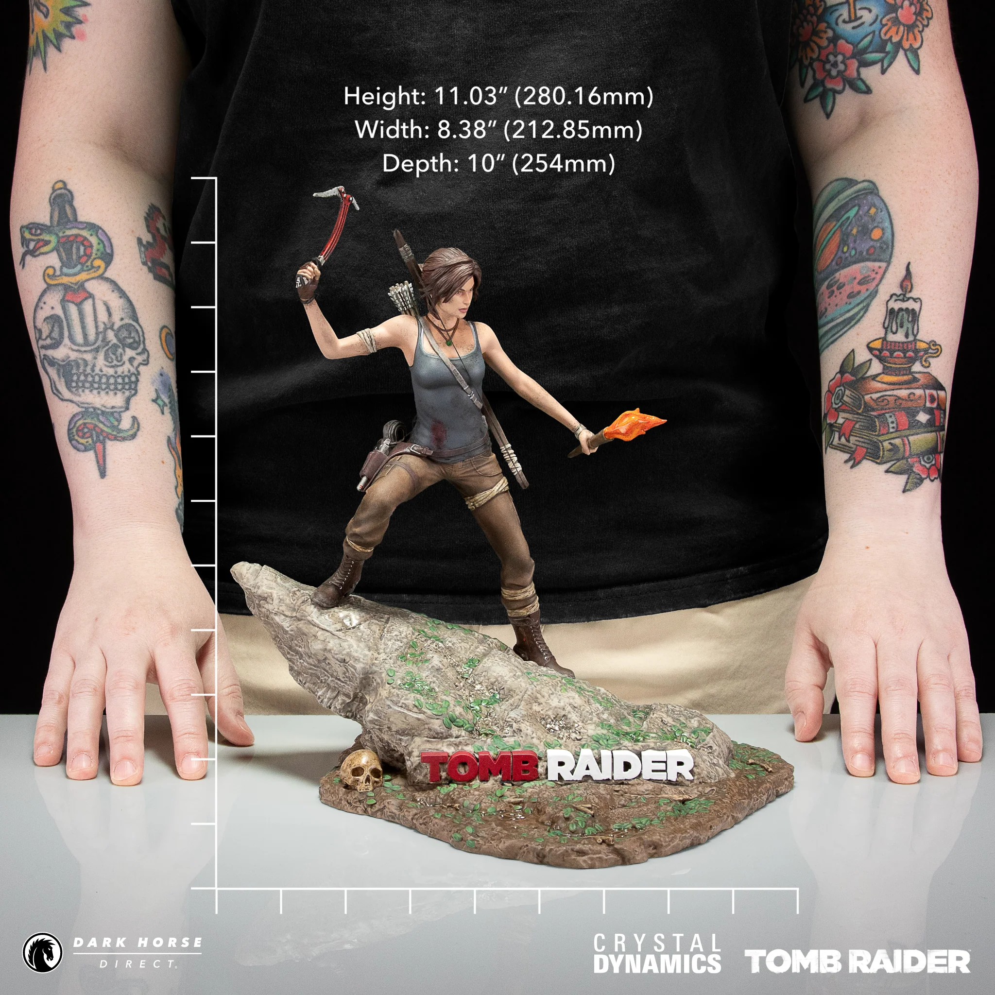 TOMB RAIDER: Lara Croft (Survivor Era) PVC Statue - Image 2