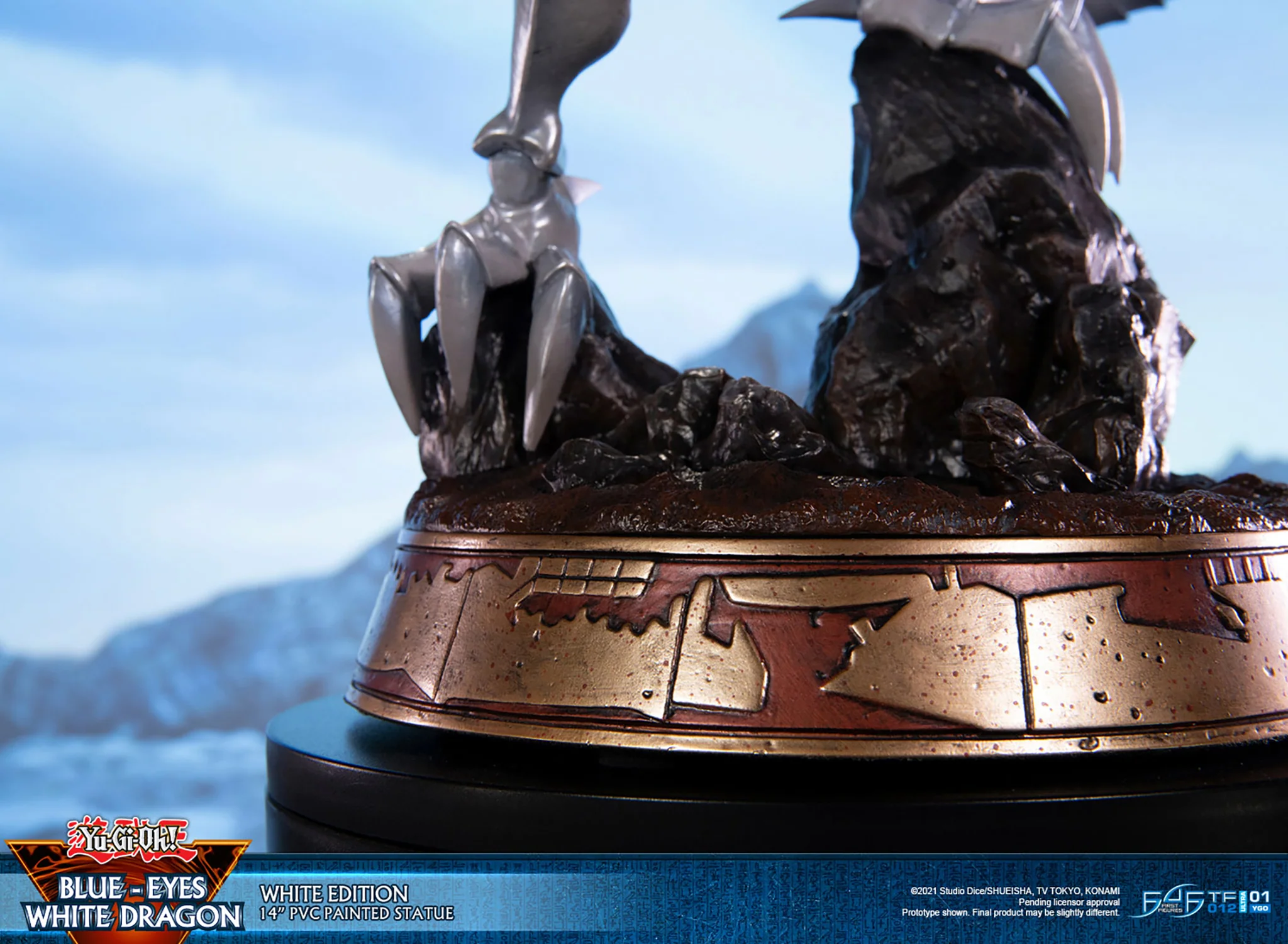 Yu-Gi-Oh! - Blue Eyes White Dragon PVC Statue - Image 15